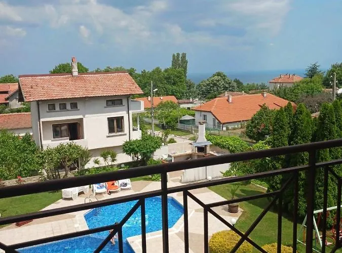 Templum Yovis Byala (Varna)