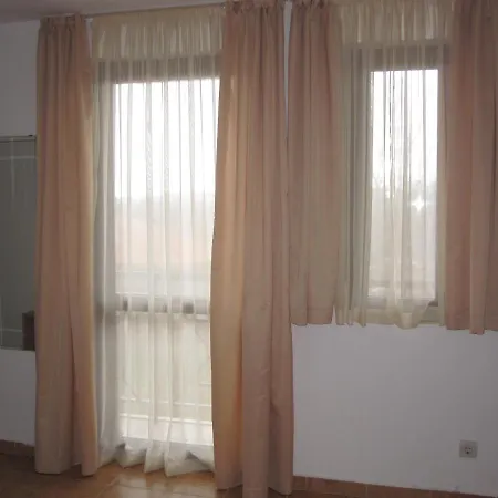 Apartament Templum Yovis Beala