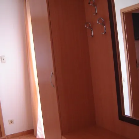 Apartament Templum Yovis Beala