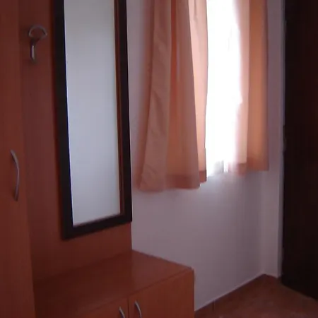Apartament Templum Yovis *