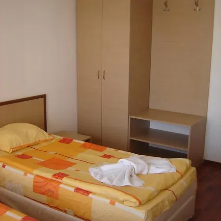 Templum Yovis Apartament