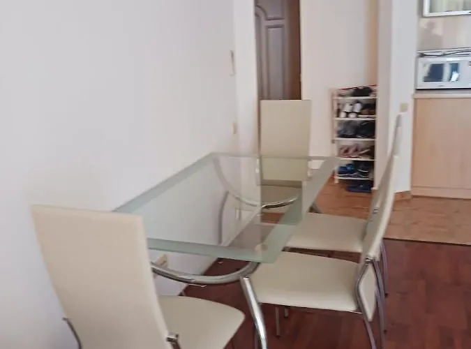 Templum Yovis Apartman *